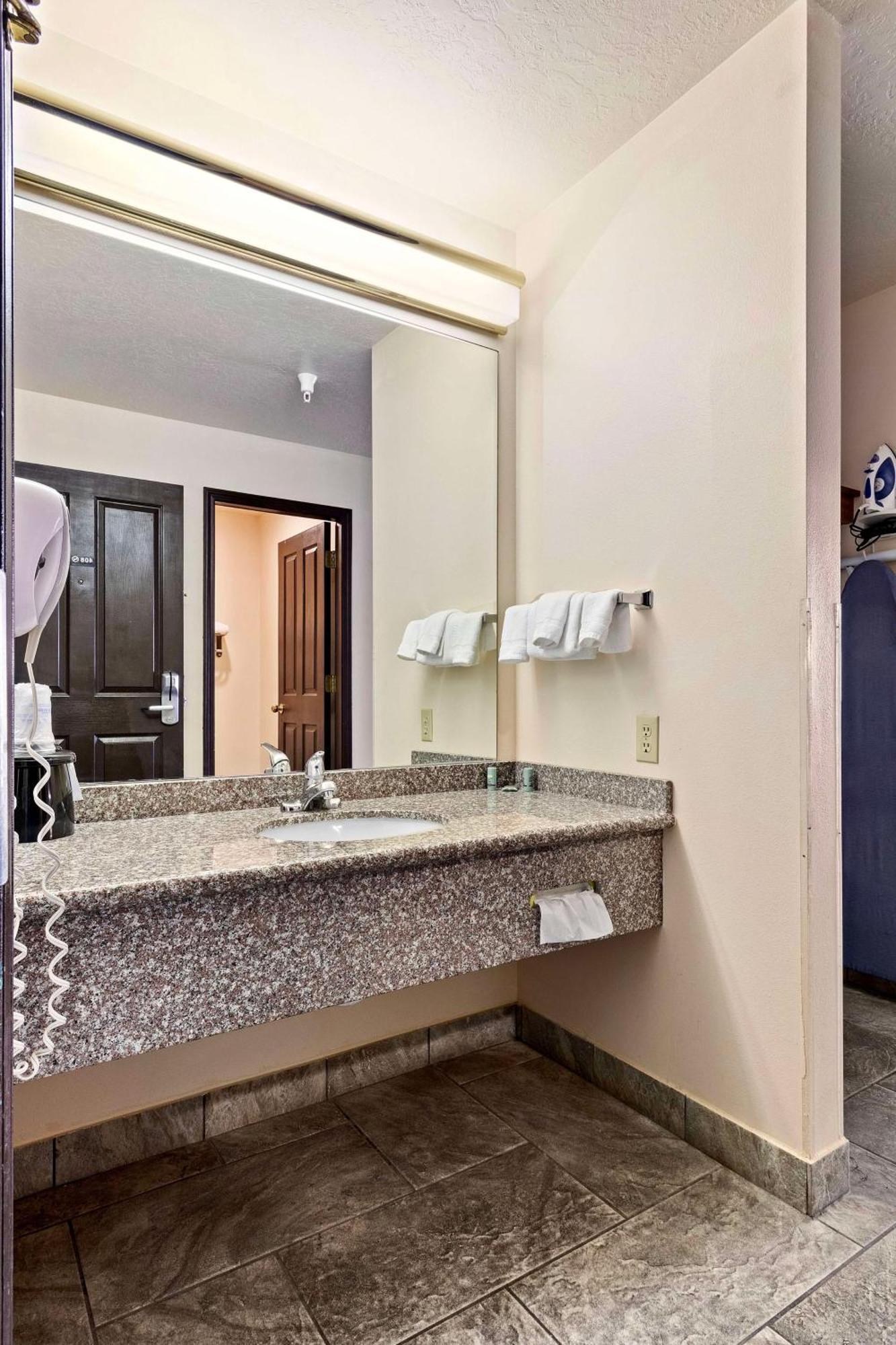 Surestay Hotel By Best Western Туин-Фолс Экстерьер фото